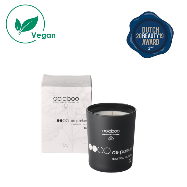 OOOO de parfum scented candle 02 sandelwood